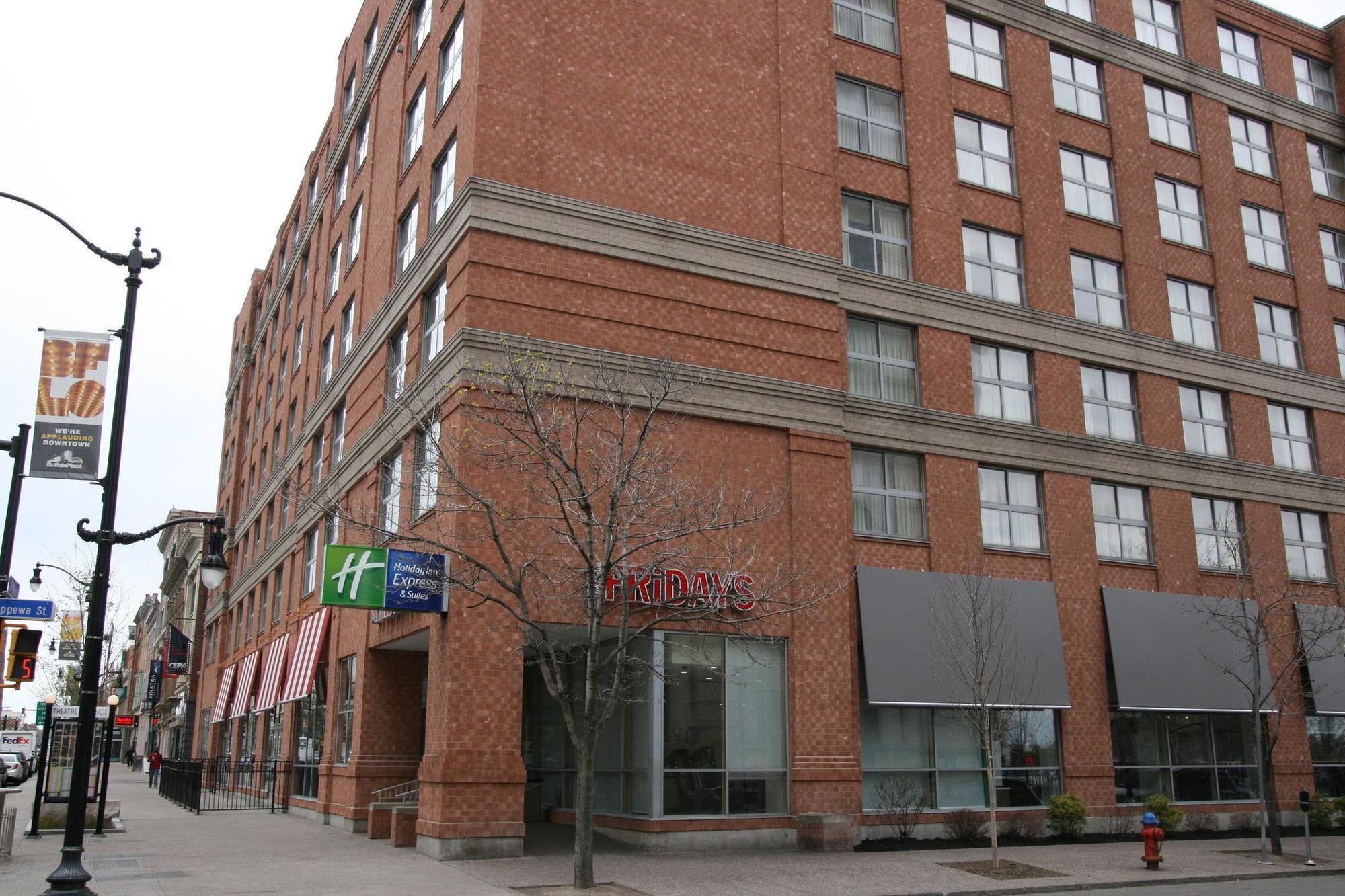 Holiday Inn Express & Suites Buffalo Downtown By Ihg Экстерьер фото